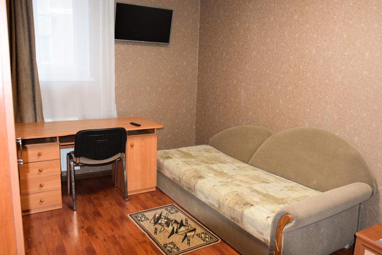 Gostynniy Dvir Hostel Ternopil Eksteriør billede