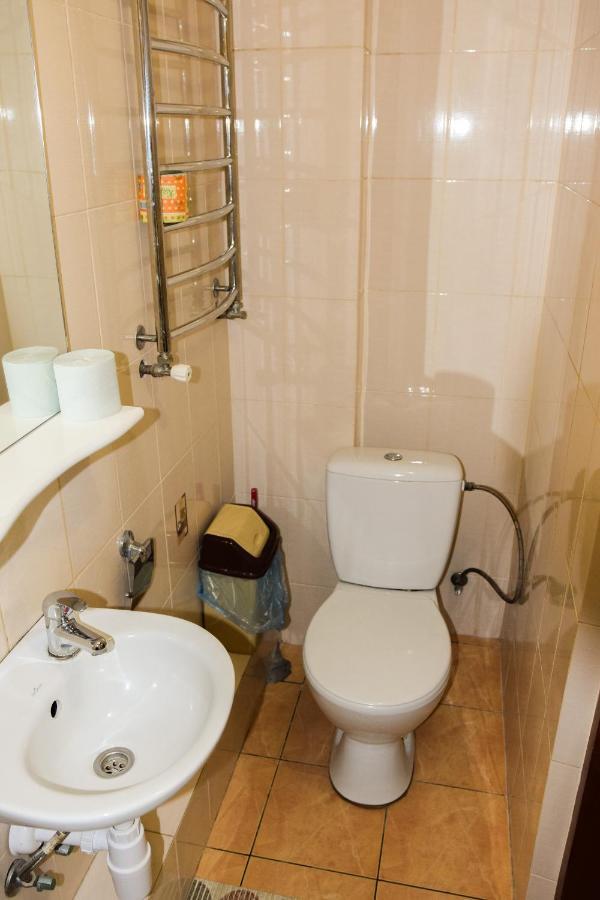Gostynniy Dvir Hostel Ternopil Eksteriør billede