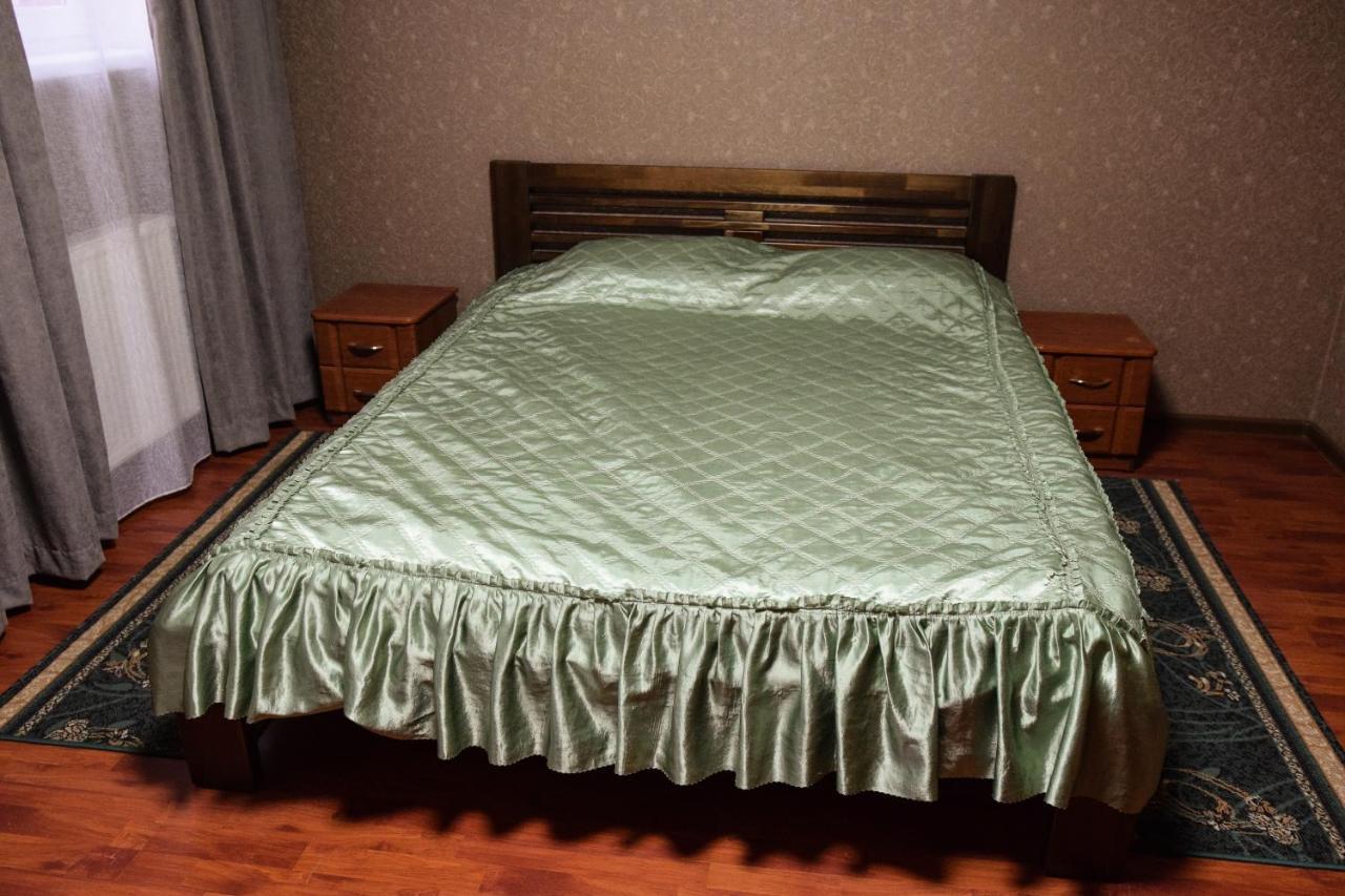 Gostynniy Dvir Hostel Ternopil Eksteriør billede